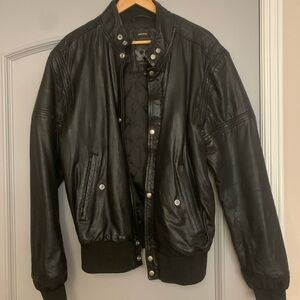 Men’s diesel black leather bomber jacket size xxl - excellent condition